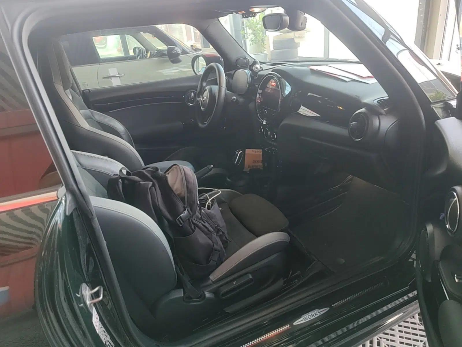 MINI JCW 2023 Facelift 2.0T JOHN COOPER WORKS ALL-IN — миниатюра 24