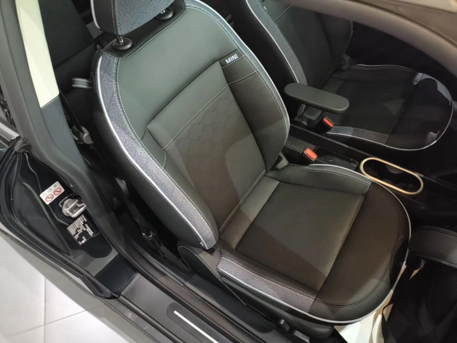 MINI Electric COOPER 2024 452km COOPER SE Artist — миниатюра 19