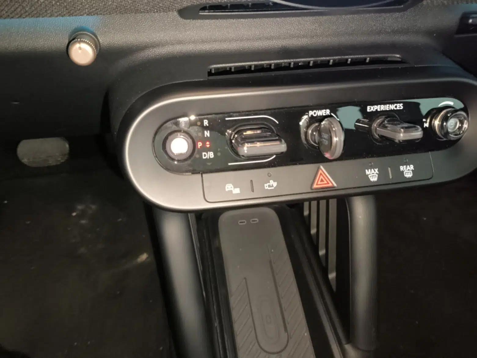 MINI Electric COOPER 2024 452km COOPER SE Racing Driver — миниатюра 21
