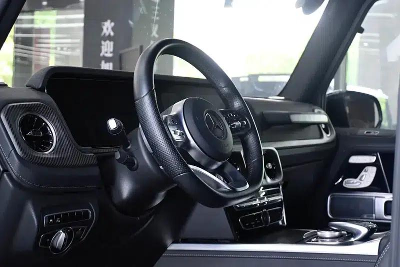 Brabus G-Class 2023 3.0T Automatic 4WD 5-seater Parallel Import — миниатюра 25