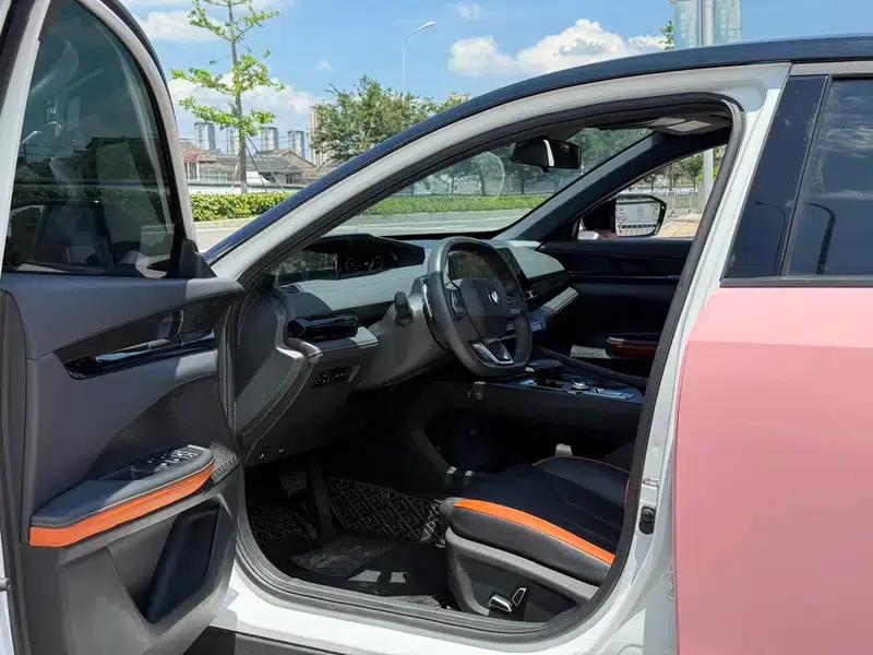Changan UNI-V 2023 1.5T Premium Edition — миниатюра 9