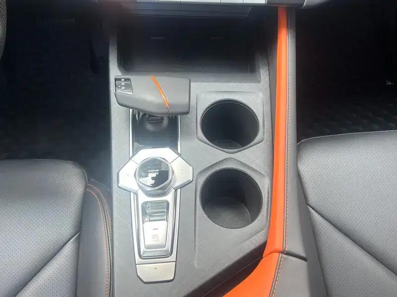 Changan UNI-V 2022 1.5T Premium Edition — миниатюра 18