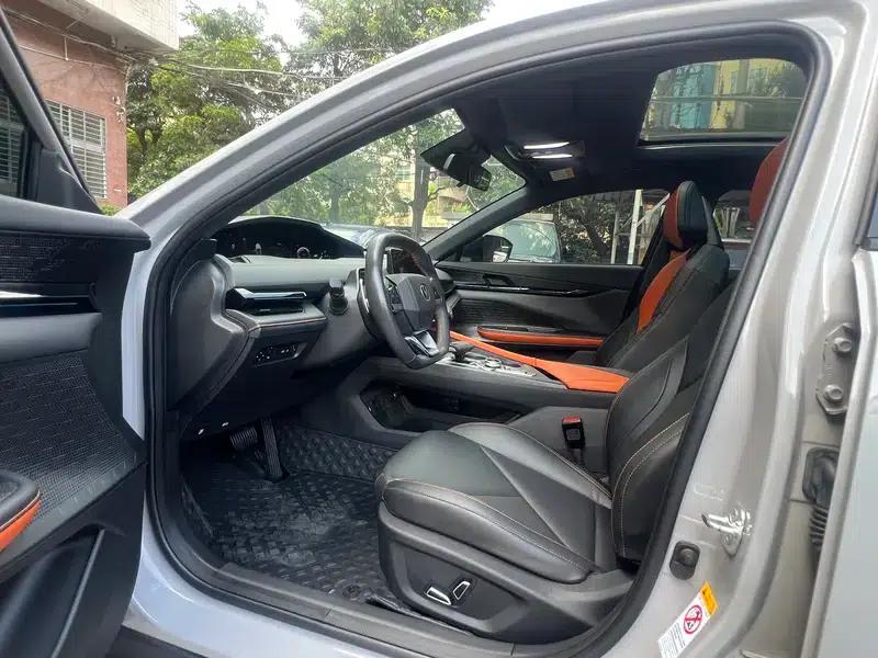 Changan UNI-V 2022 1.5T Premium Edition — миниатюра 20