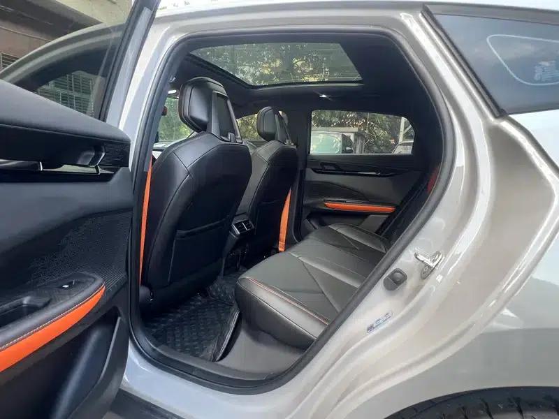 Changan UNI-V 2022 1.5T Premium Edition — миниатюра 22