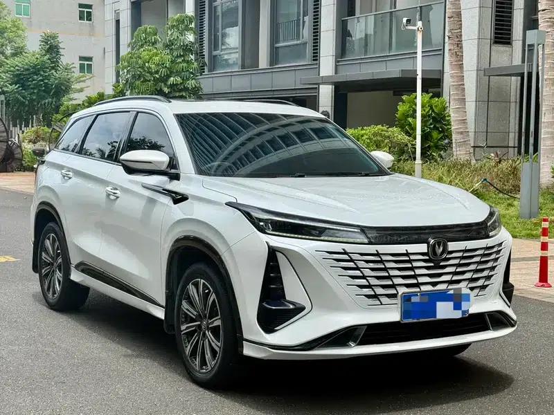 Changan CS75 PLUS 2022 1.5T Automatic Premium Edition — миниатюра 3