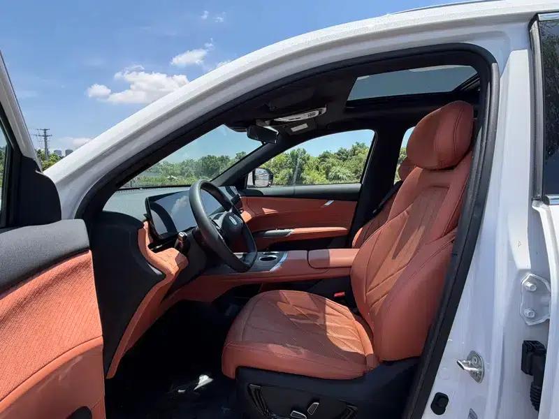 Changan CS75 PLUS 2026 Model, Fourth Generation 1.5T, New Blue Whale Tian Shu Flagship Edition — миниатюра 9