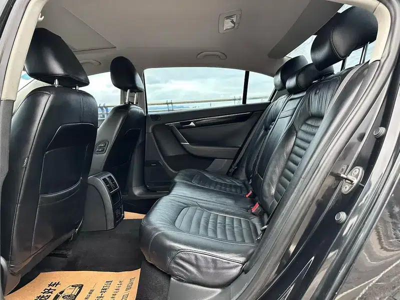 2012 Volkswagen Magotan Facelift 1.8TSI Premium Model — миниатюра 7
