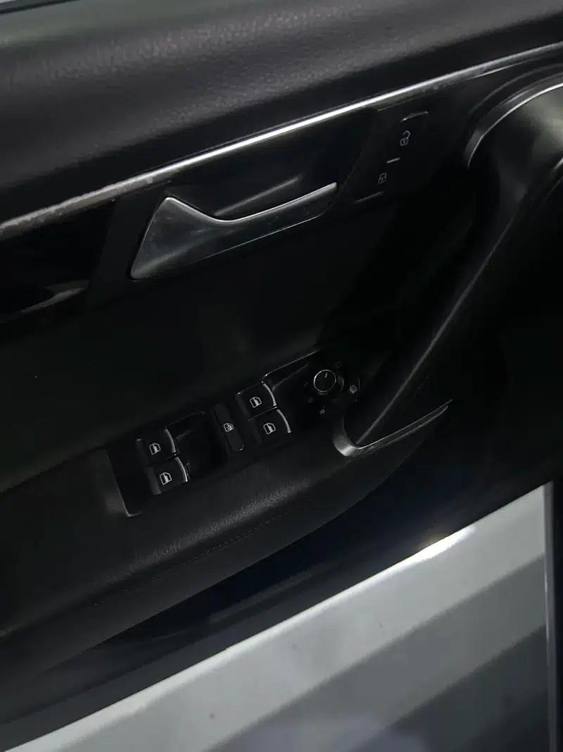 2016 Volkswagen Magotan 1.8TSI Smart Luxury Edition — миниатюра 8