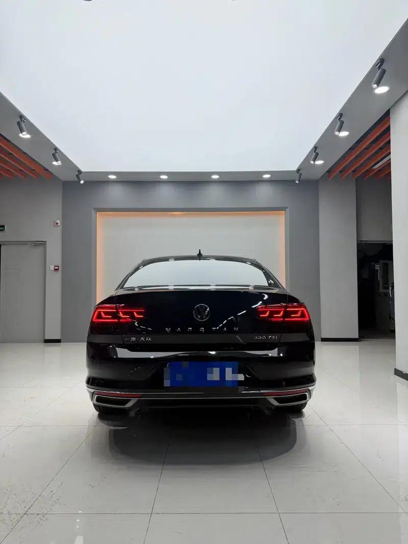 Volkswagen Passat 2021 330TSI DSG 30th Anniversary Edition — миниатюра 4