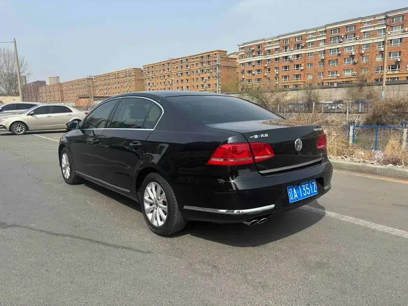 2015 Volkswagen Passat 2.0TSI Luxury — миниатюра 4