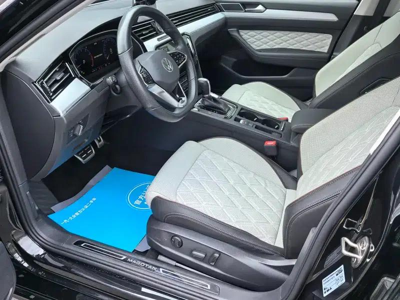 2024 Volkswagen Magotan 330TSI DSG Luxury Edition (2 Million Units Limited Edition) — миниатюра 12