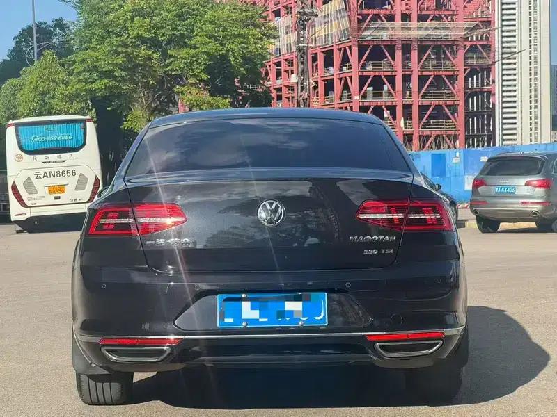 2019 Volkswagen Magotan 330TSI DSG Luxury Edition (National V Emission Standard) — миниатюра 5