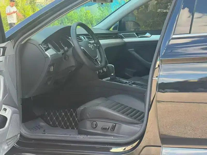 2019 Volkswagen Magotan 330TSI DSG Luxury Edition (National V Emission Standard) — миниатюра 8