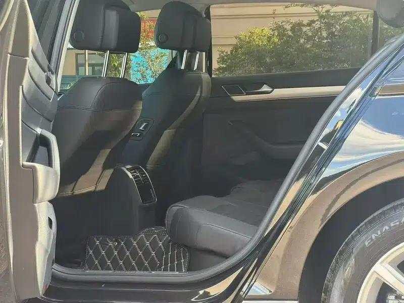 2019 Volkswagen Magotan 330TSI DSG Luxury Edition (National V Emission Standard) — миниатюра 9
