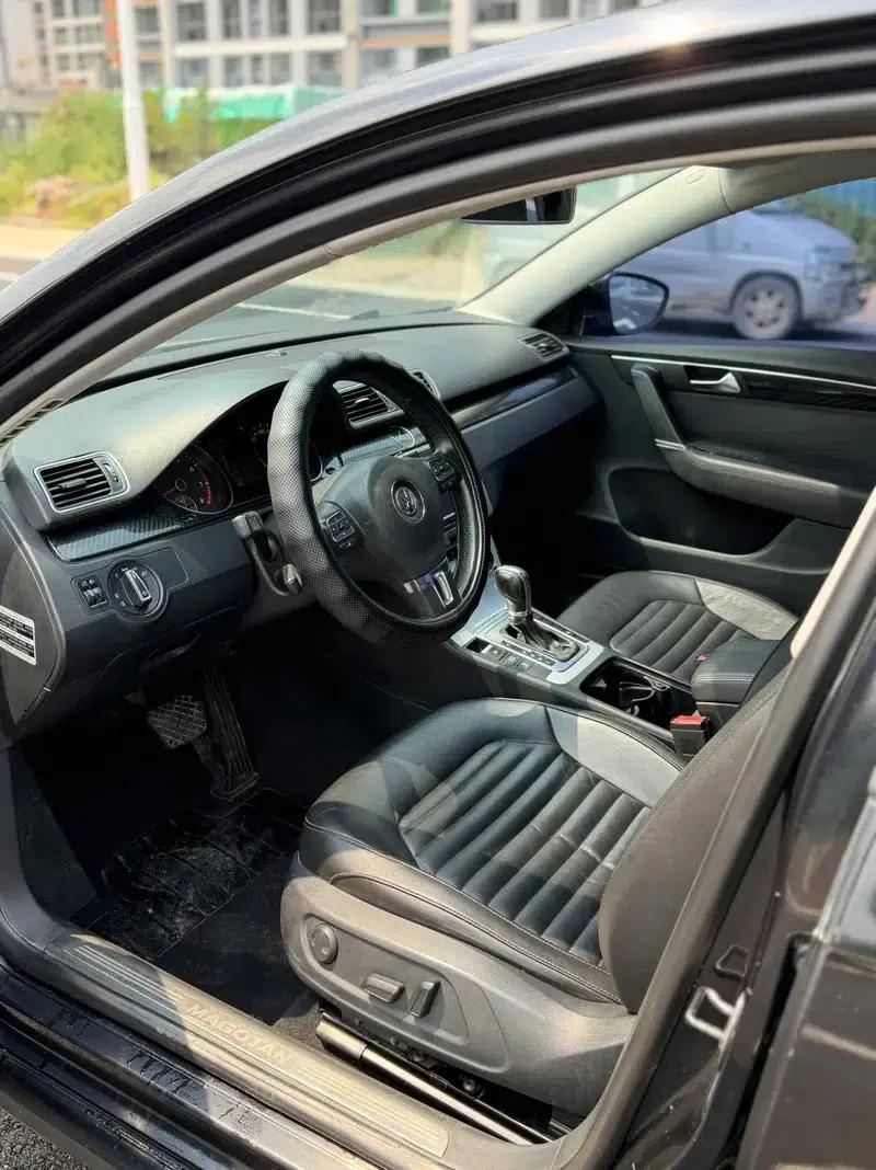 2012 Volkswagen Passat 1.4TSI Luxury — миниатюра 11