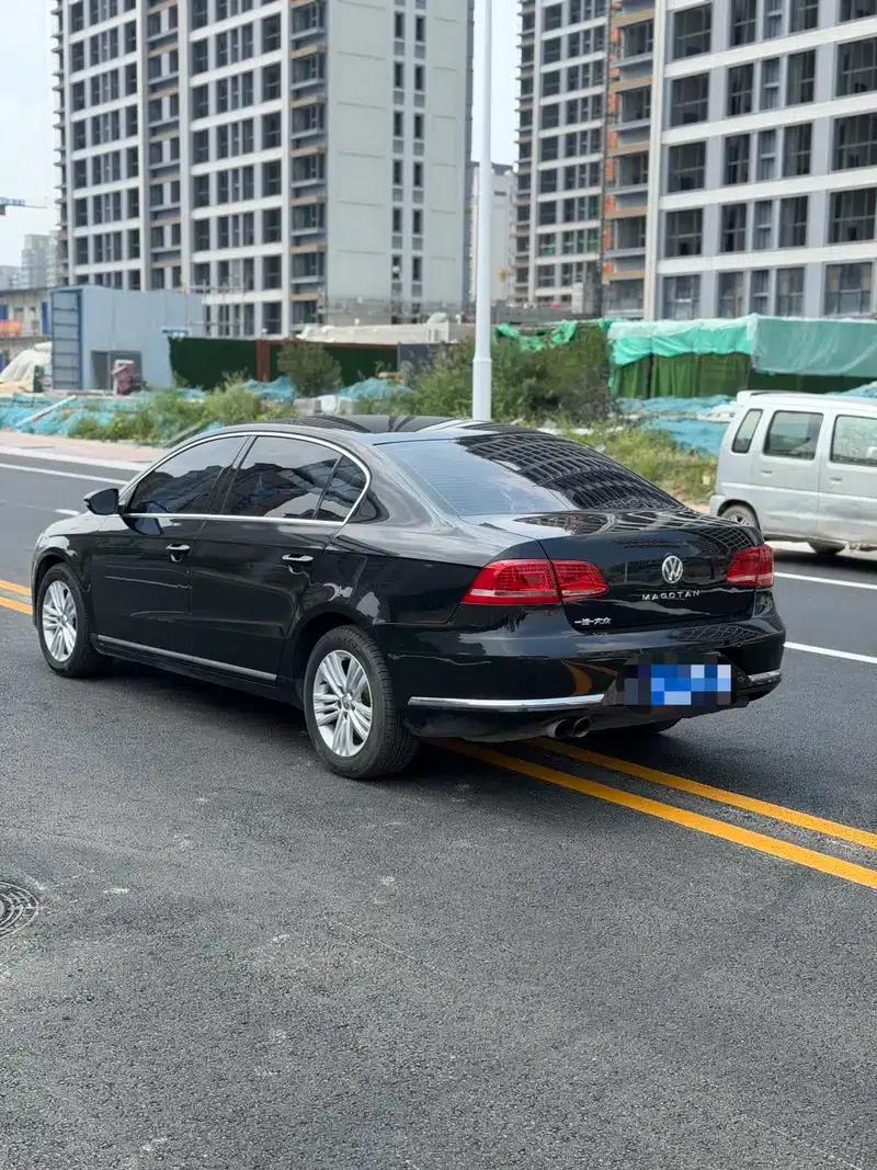 2012 Volkswagen Passat 1.4TSI Luxury — миниатюра 4