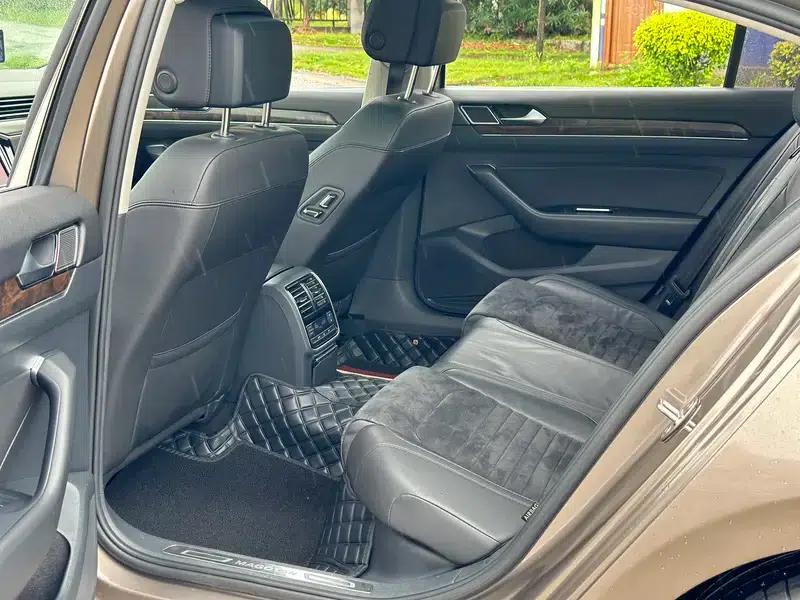 2017 Volkswagen Passat 330TSI DSG Luxury — миниатюра 10