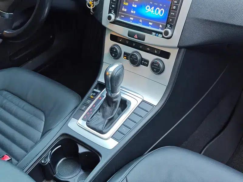 2013 Volkswagen Passat 1.8TSI Luxury — миниатюра 12