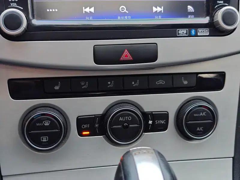 2013 Volkswagen Passat 1.8TSI Luxury — миниатюра 13