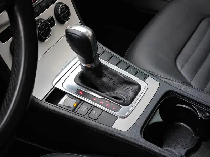 2013 Volkswagen Passat 1.8TSI Luxury — миниатюра 17
