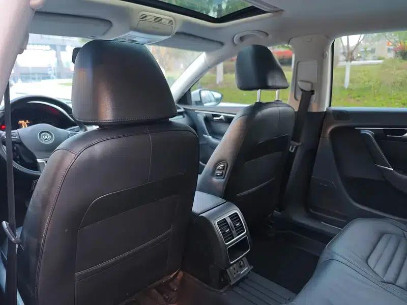 2013 Volkswagen Passat 1.8TSI Luxury — миниатюра 18