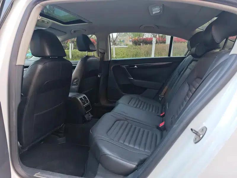 2013 Volkswagen Passat 1.8TSI Luxury — миниатюра 21