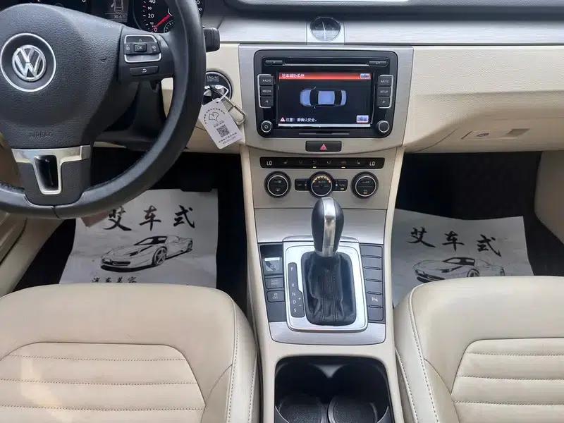 2013 Volkswagen Passat 1.8TSI Luxury — миниатюра 24