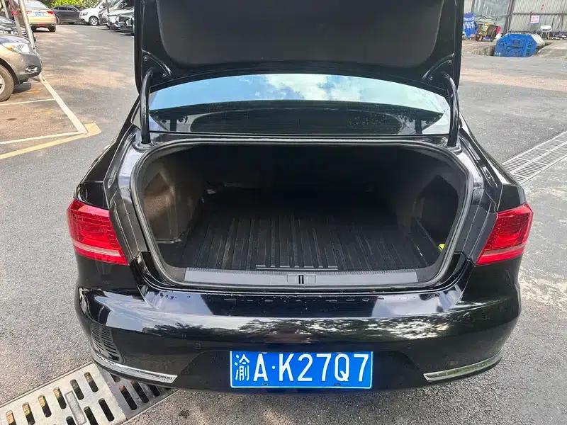 2013 Volkswagen Passat 1.8TSI Luxury — миниатюра 30