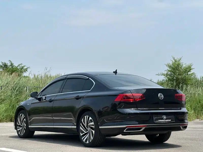 Volkswagen Magotan PHEV 2020 Premium Edition — миниатюра 5