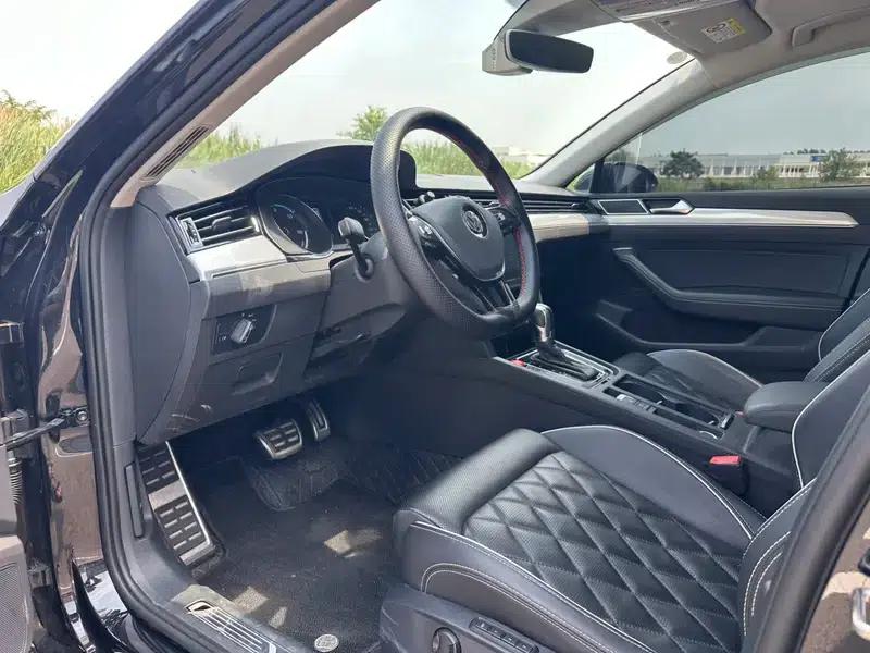 Volkswagen Magotan PHEV 2020 Premium Edition — миниатюра 9
