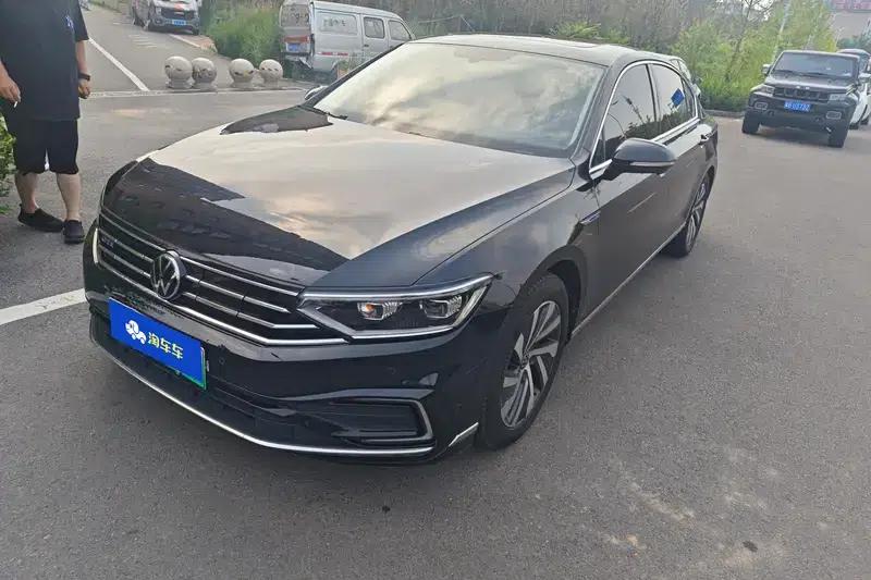2020 Volkswagen Magotan PHEV Luxury Edition — миниатюра 1