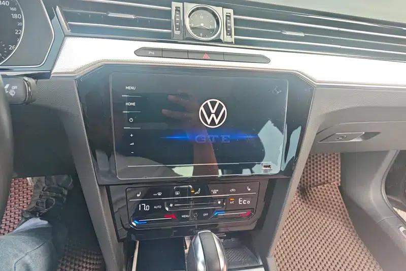 2020 Volkswagen Magotan PHEV Luxury Edition — миниатюра 13