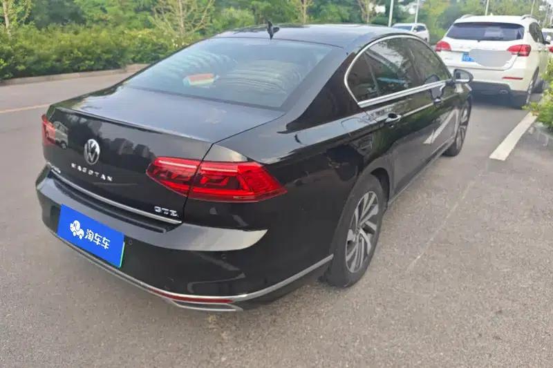 2020 Volkswagen Magotan PHEV Luxury Edition — миниатюра 3