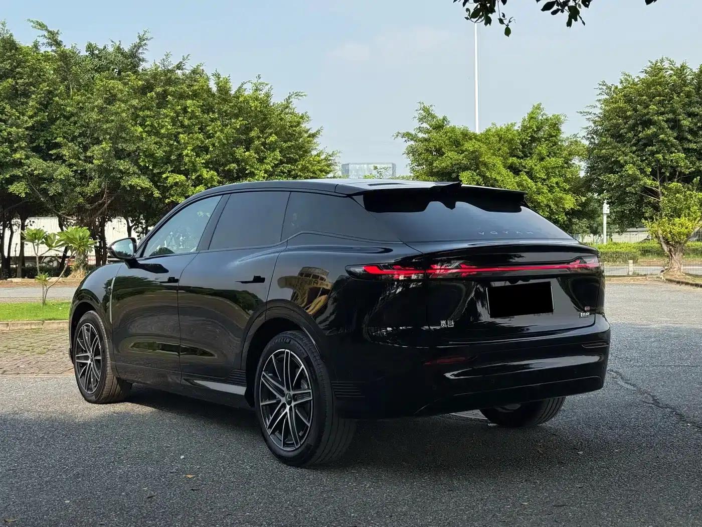 Voyah 2025 Four-Wheel Drive Qiankun Edition — миниатюра 3