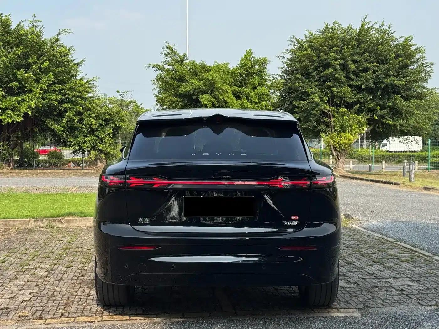 Voyah 2025 Four-Wheel Drive Qiankun Edition — миниатюра 5
