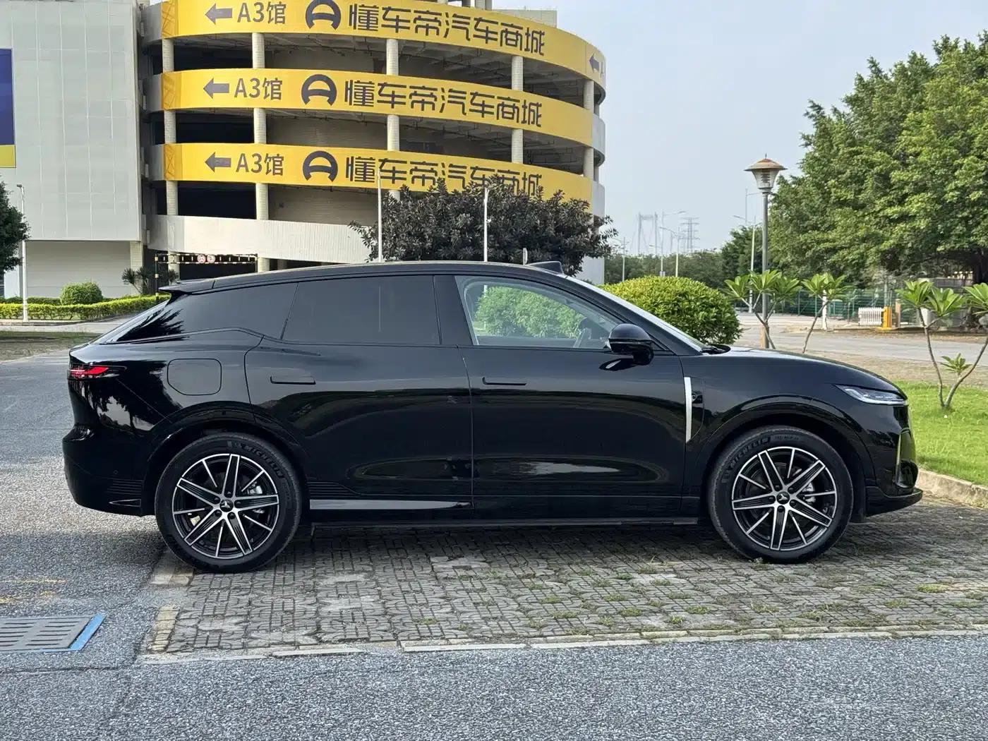 Voyah 2025 Four-Wheel Drive Qiankun Edition — миниатюра 8