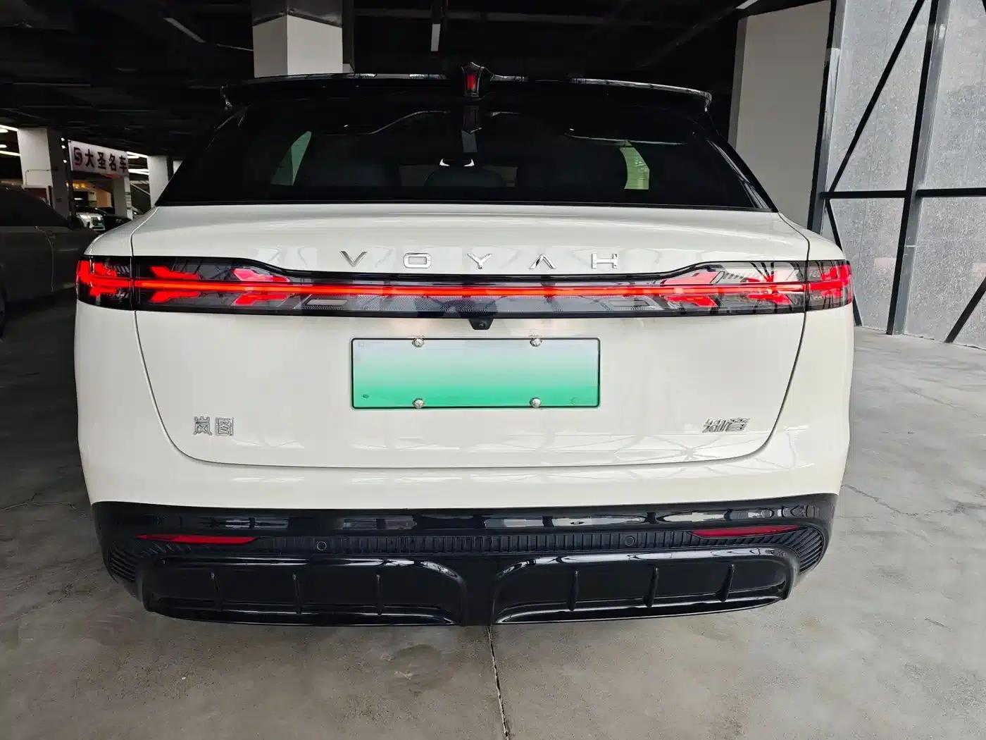 Voyah 2024 Long Range Supercharging Edition — миниатюра 16