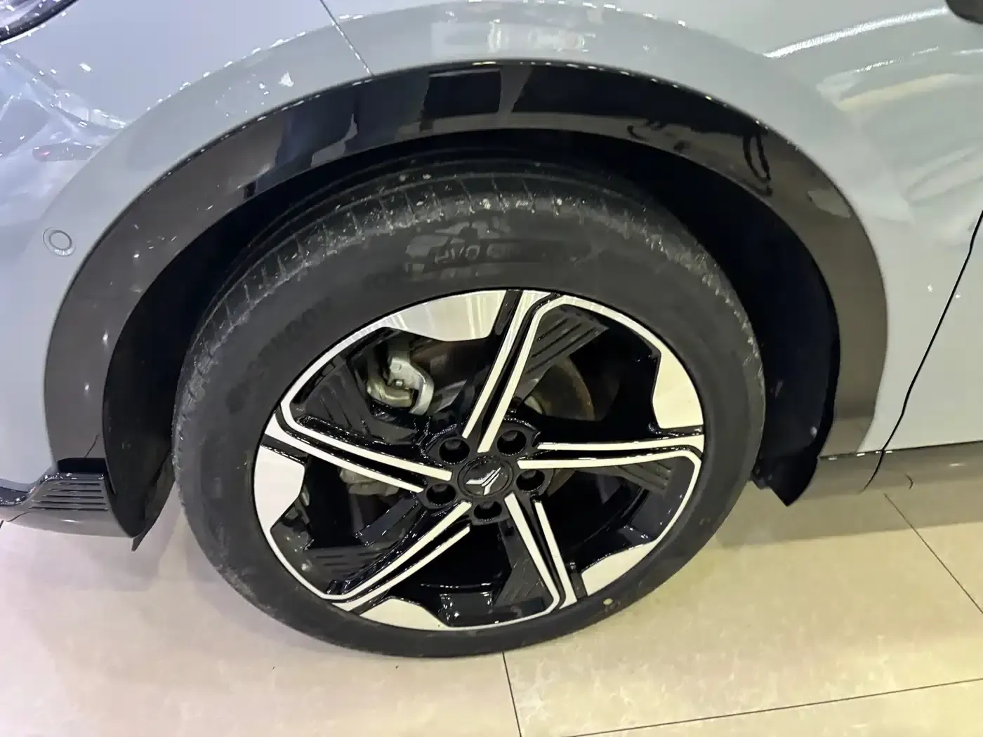 Voyah 2024 Long Range Supercharging Edition — миниатюра 3