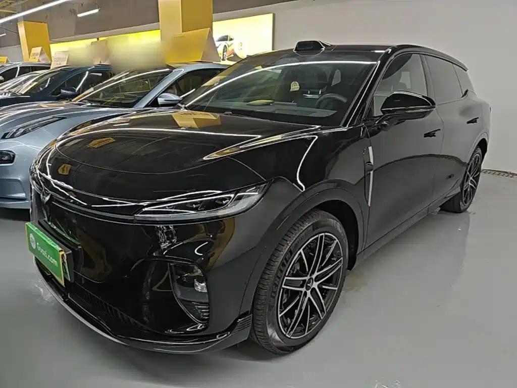 Voyah 2025 Four-Wheel Drive Qiankun Edition — миниатюра 1