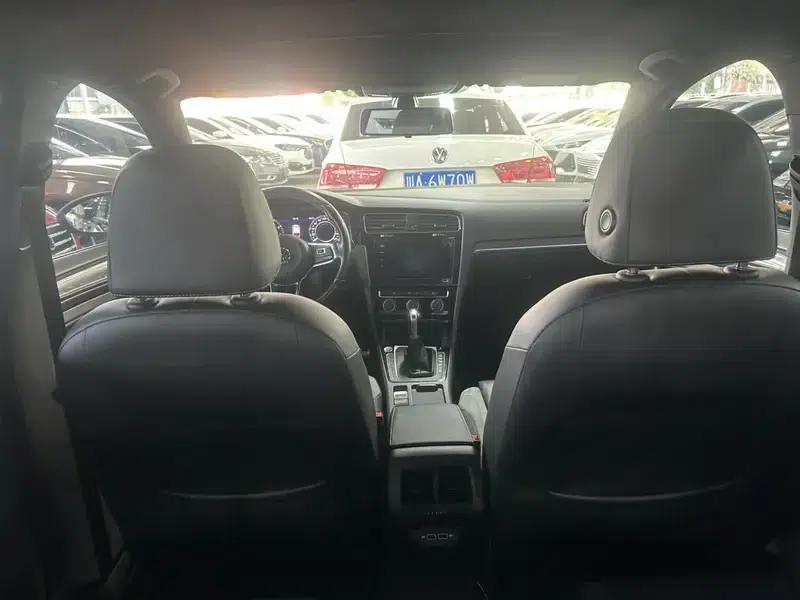 2020 Golf Beloved Edition 280TSI DSG R-Line — миниатюра 14