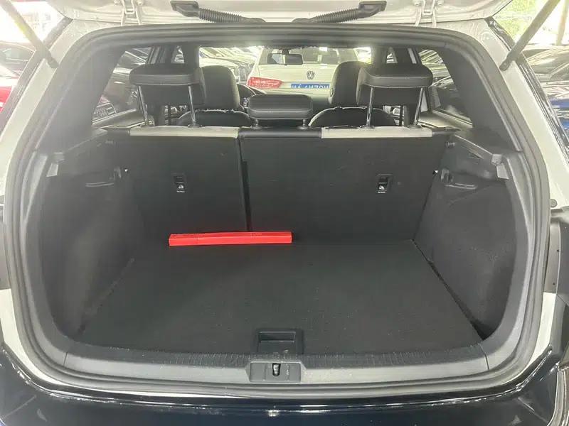 2020 Golf Beloved Edition 280TSI DSG R-Line — миниатюра 17