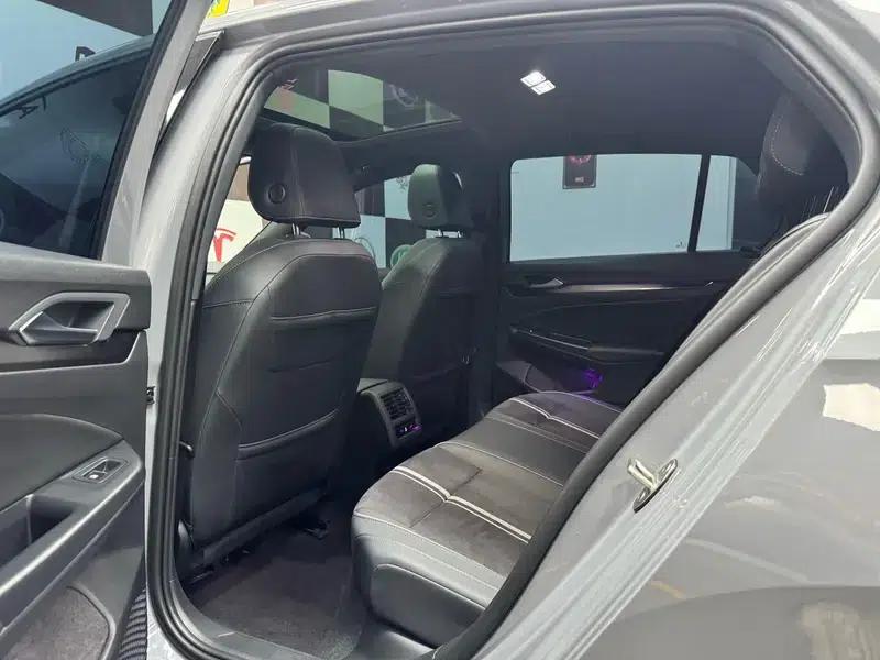 2021 Golf 280TSI DSG R-Line — миниатюра 22