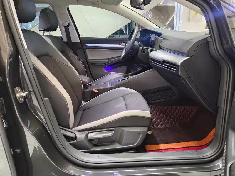 2023 Golf Facelift 280TSI DSG Pro — миниатюра 24
