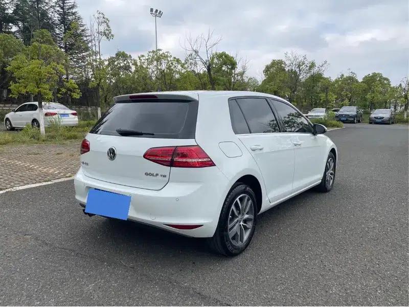 2016 Golf 230TSI Automatic Luxury — миниатюра 4