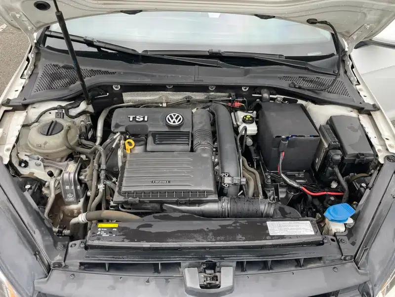 2016 Golf 230TSI Automatic Luxury — миниатюра 5