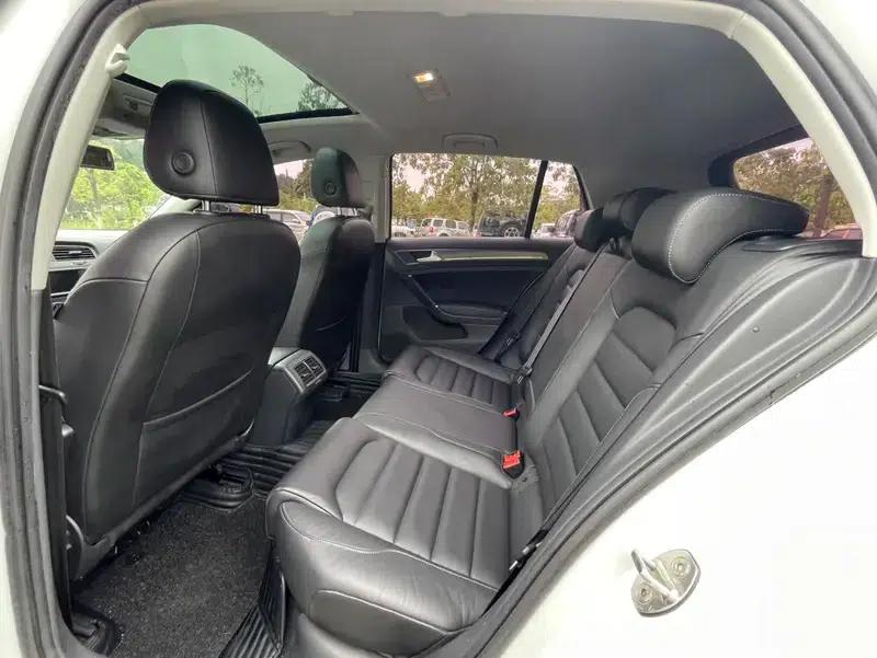 2016 Golf 230TSI Automatic Luxury — миниатюра 9