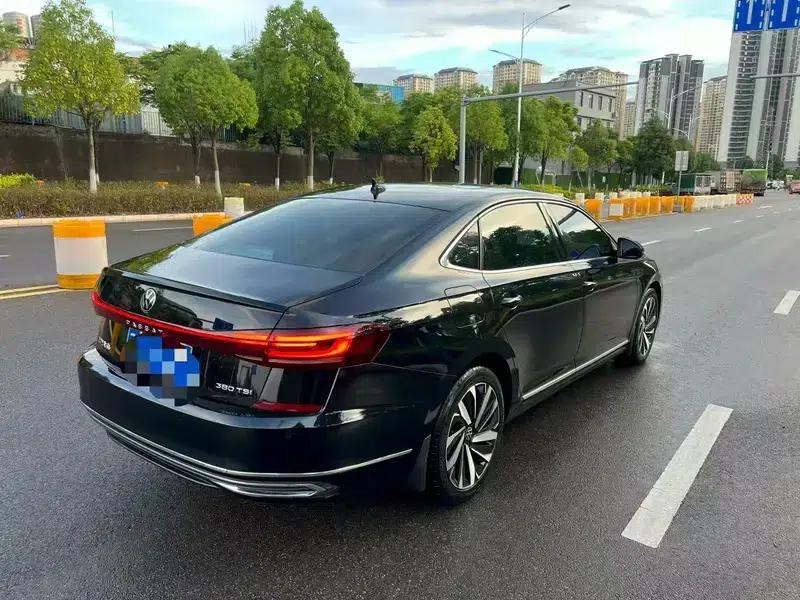 2022 Passat 330TSI Premium Edition — миниатюра 6