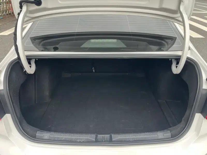 2019 Volkswagen Lavida 1.5L Automatic Fashion Edition (National VI Emission Standard) — миниатюра 14