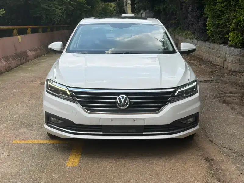 2021 Volkswagen Lavida 280TSI DSG Comfort Edition — миниатюра 2