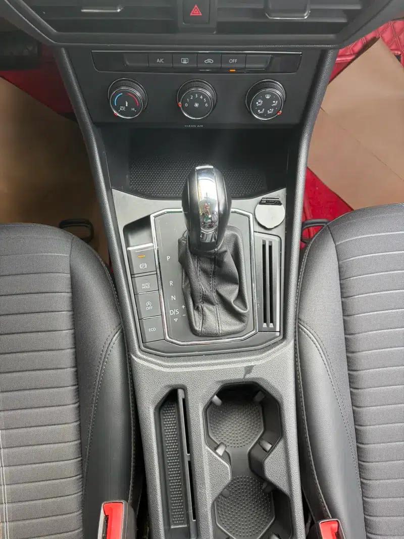 2021 Volkswagen Lavida 280TSI DSG Comfort Edition — миниатюра 9